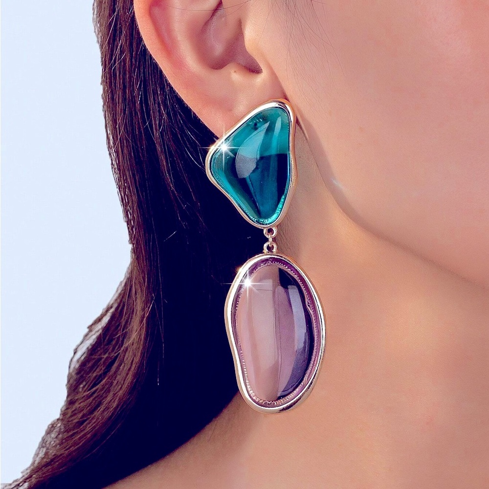 Vintage Chic Versatile High-Quality Women's Dangle Earrings